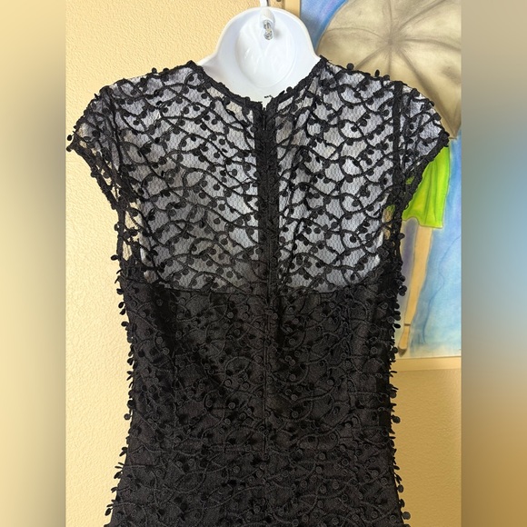 Calvin Klein Black Lace Overlay Cocktail Dress Size 10 Cap Sleeve - Picture 6 of 7